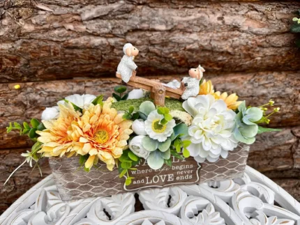 Aranjament floral rustic cu oițe 2
